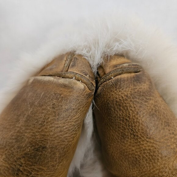 Handmade Inuit Mukluks Fur & Leather Beaded Boots - - Picture 8 of 10